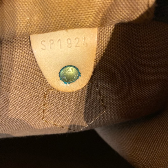 Louis Vuitton speedy 40 💯 authentic - Picture 7 of 8